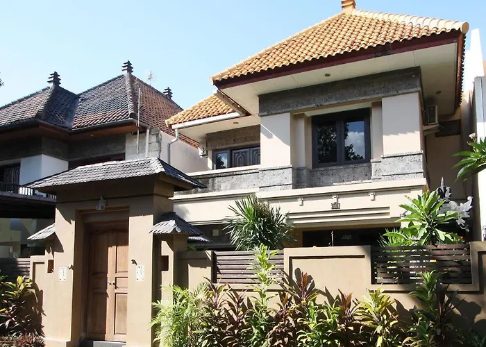Villa Indah Kuta Royal - Private Pool - Optic Fiber High Speed Internet